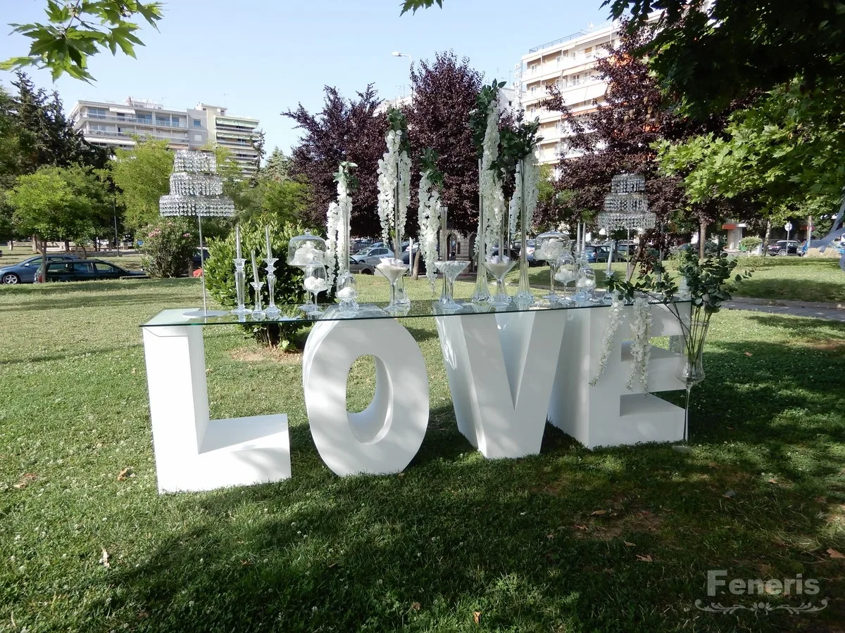 Στολισμός Γάμου τραπέζι LOVE Στολισμός Γάμου τραπέζι LOVE