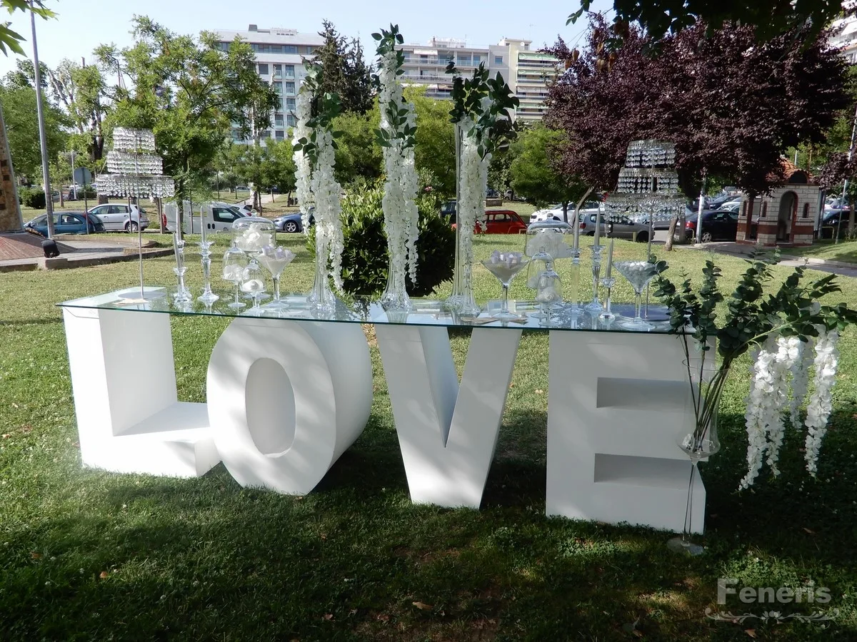 Στολισμός Γάμου τραπέζι LOVE Στολισμός Γάμου τραπέζι LOVE