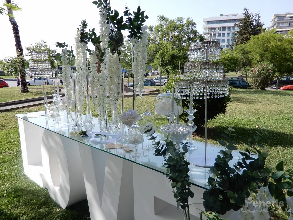 Στολισμός Γάμου τραπέζι LOVE Στολισμός Γάμου τραπέζι LOVE