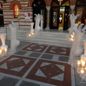 Στολισμός γάμου-σκάλες Μεγάλα Βάζα